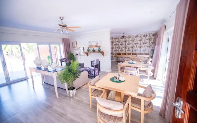 36 Alexander Guest House