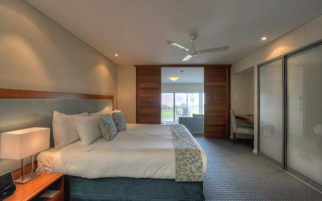 Sea Side Villa 3A