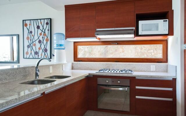 Borneo 106 Alamar - 3 Br Apts