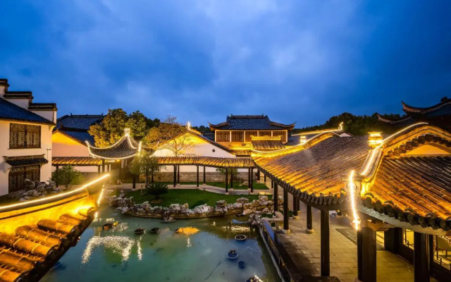 Rezen Retreat(Shanghai Sanjia Xintiandi Tourism Resort)