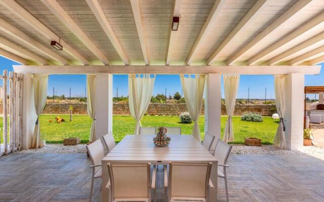 Villa Toffi by BarbarHouse