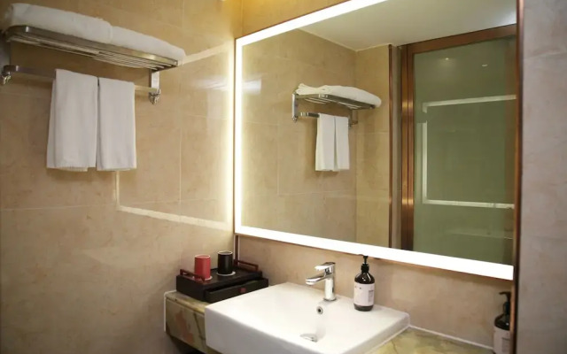 Lucky Holiday International Hotel Pazhou Convention and Exhibition Center Zhujiang New Town Branch