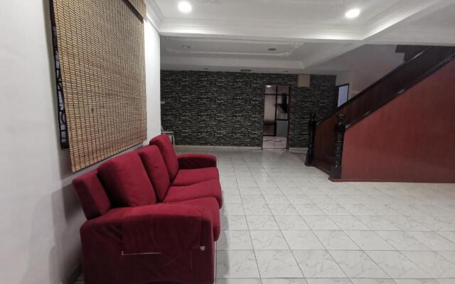 Shangrila House @ 香格里拉民宿