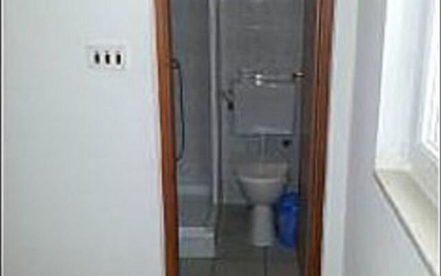 Apartment Vido - 150 m from beach: A2 Trpanj, Peljesac peninsula