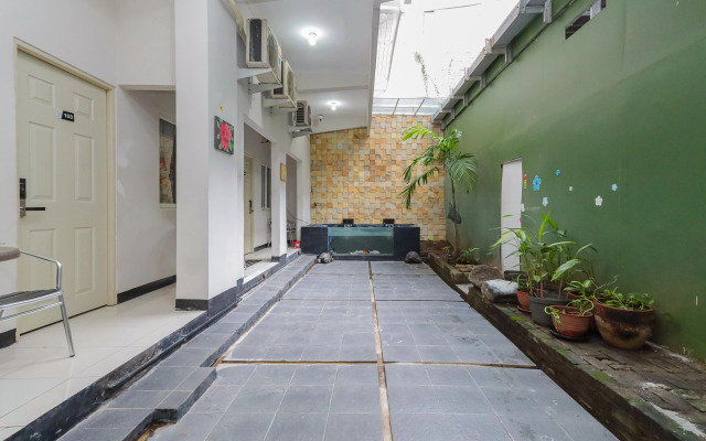 Urbanview Hotel Sofie Syariah Sidoarjo