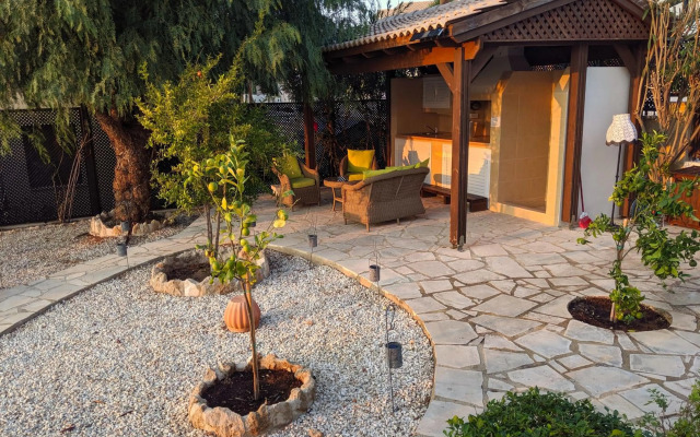 Villa Panorama - Stunning views in villa with hot tub, pool, garden