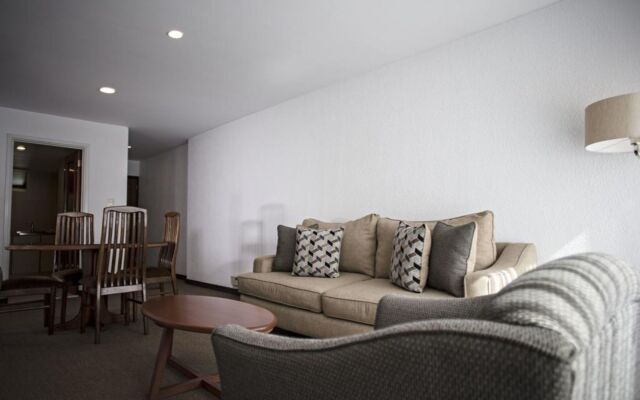 Camino Real Aparthotel, Downtown