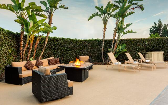 Holiday Inn La Mirada – Buena Park by IHG