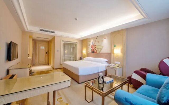 Vienna Hotel (Shenzhen Buji Metro Station)