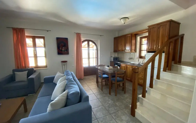 Executive Villa Madouri With Private Pool