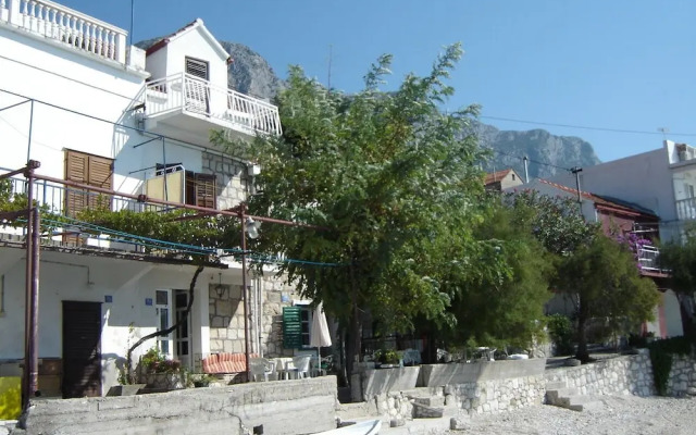 Danka - Affordable and at the Beach - SA1