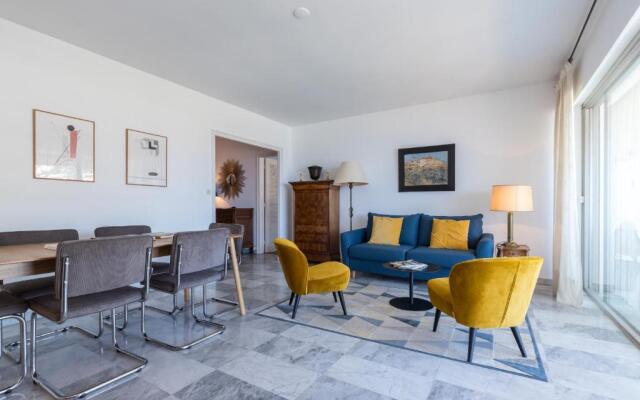 Sea View Park Swimming Pool & Tennis 2 Bdrs