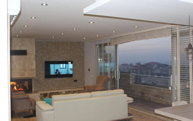 Nur Hotel