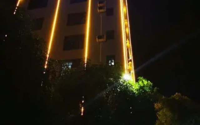 Qinzhou Jundu Hotel (Beibu Bay Avenue store)