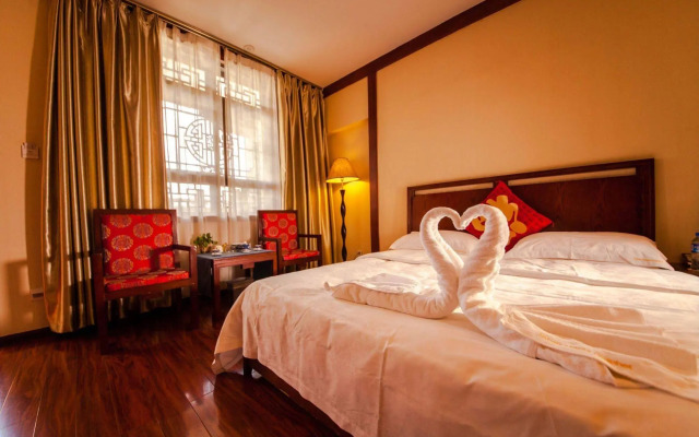 Dali Yinfeng Hotel