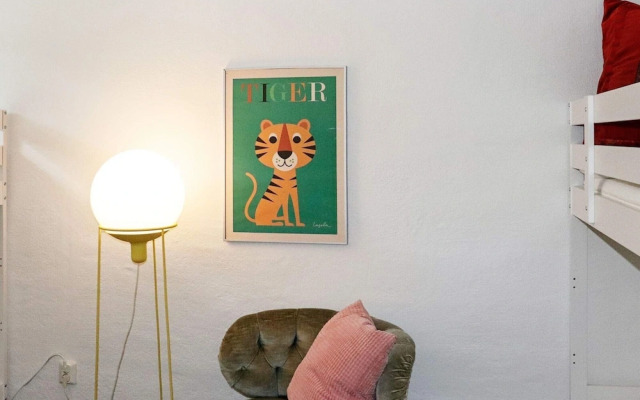 10 Person Holiday Home in Yngsjo