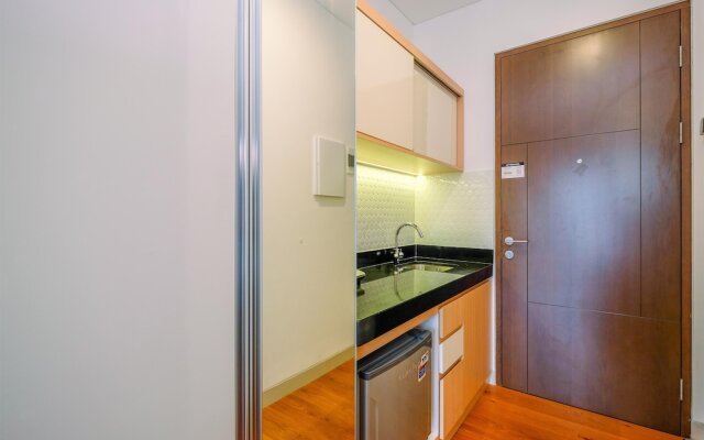 Nice and Elegant Studio at Ciputra World 2 Apartment