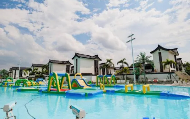 Qingyuan Miaoleiwu Villa (Hudiewan Happy Water World) – Pool – Qingyuan