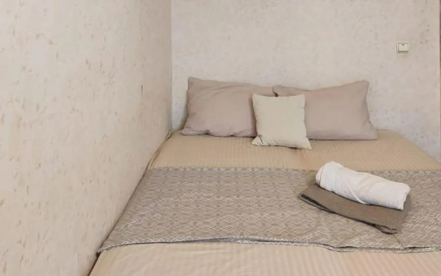 Апартаменты на Индустрии, 121