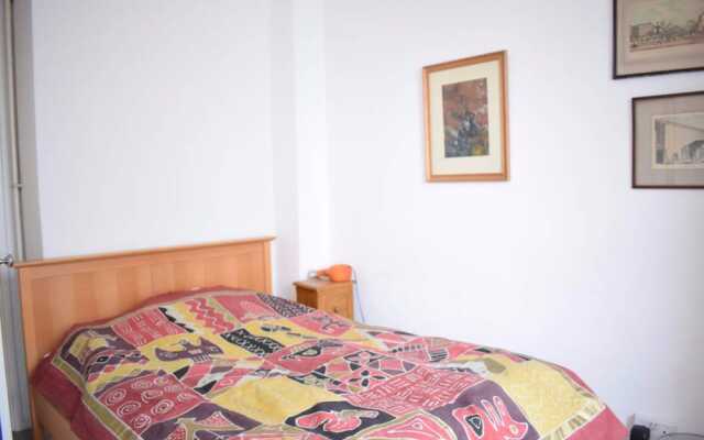 2 Bedroom Flat in the Heart of London