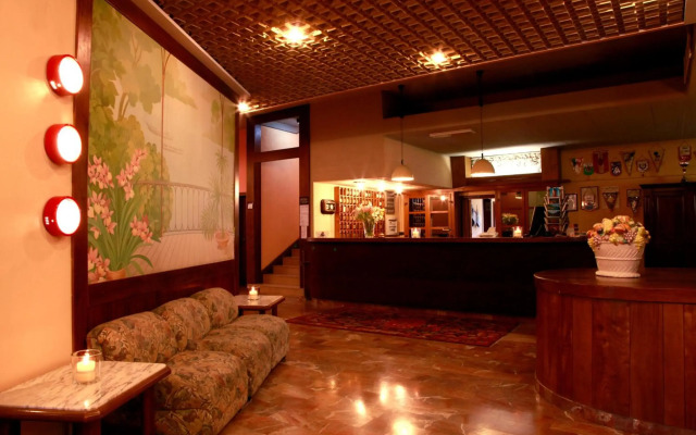 Hotel Country Club