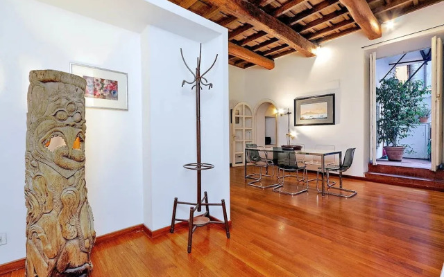 Monti Colosseum Apartment-Urbana