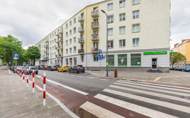 Zwyciezcow 3 Apartments By Renters