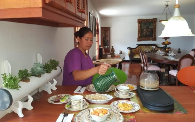 Villa De Los Angeles