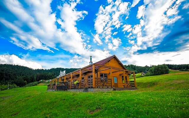 Ski Hotel