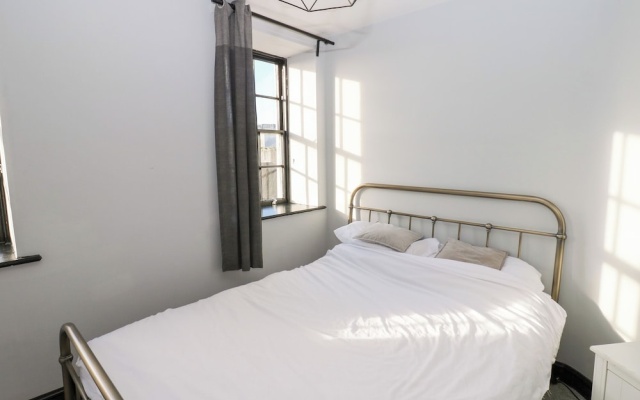 Lowther Penthouse