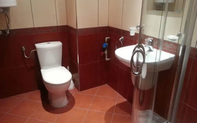 Menada Green Hills Apartments
