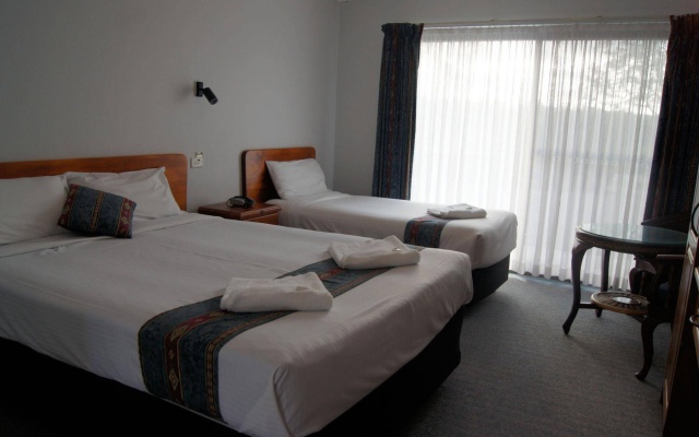 Kempsey Powerhouse Motel – Guest Rooms – Crescent Head