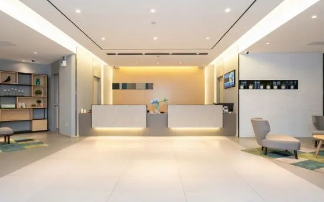 Homeinn Selected Hotel (Kunming Nanping Pedestrian Street Jinmafang)