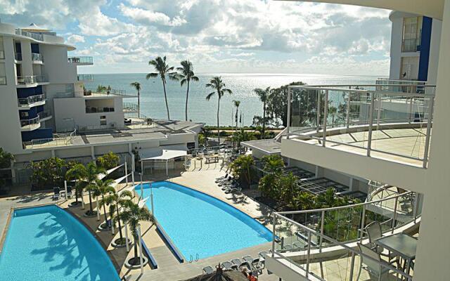 2 BDR/Apt/Foxtel/WiFi/Pool/parking/Spa/Hervey Bay