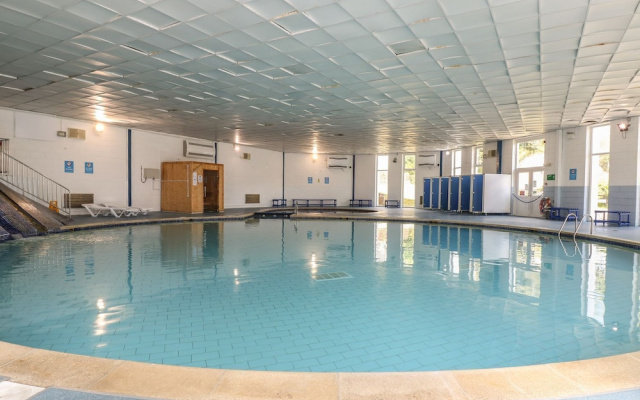 Valley Lodge 37