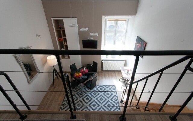 White Chocolate Apartment