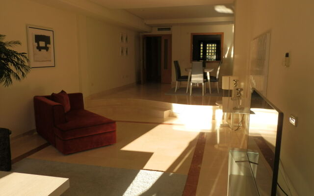 Mimosas Suites Banus