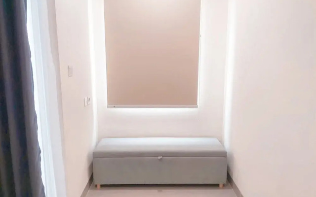 Good Place And Relaxing Studio Apartment At B Residence