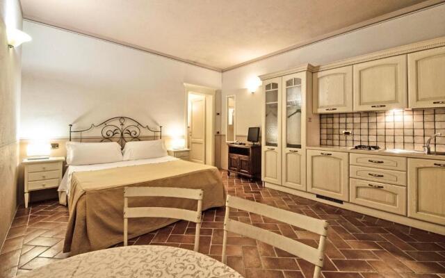 Residence con piscina a Monteverdi