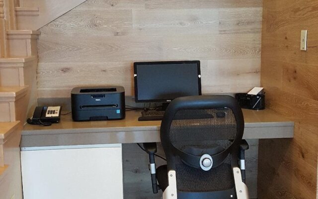 Country Inn & Suites by Radisson, Springfield, OH