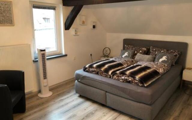 "An der Lindenberganlage"