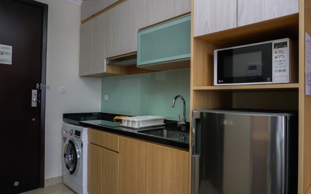 Nice And Elegant Studio At Menteng Park Apartment