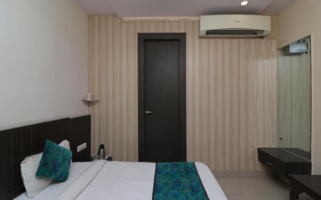 Hotel Ganga Palace