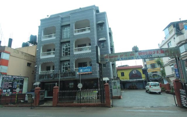 OYO 3271 Hotel Jaysanthi