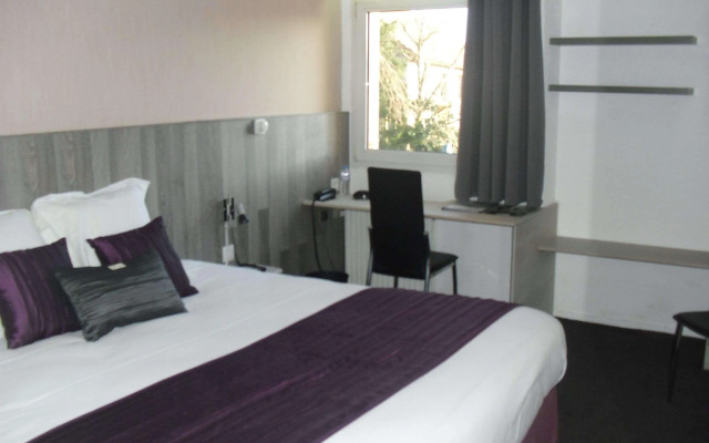 Brit Hotel Dak’Hôtel