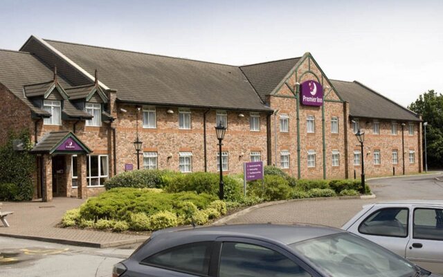 Premier Inn Manchester - Sale