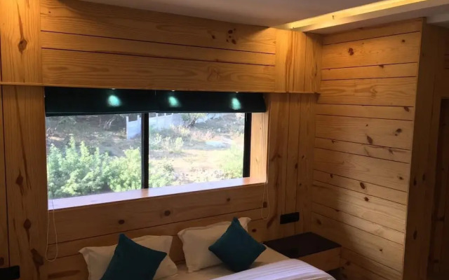 Hotel New Golden Veena