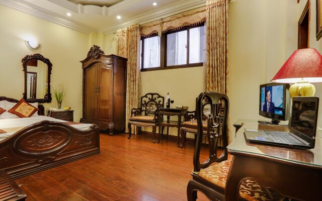 Hanoi Little Town Hotel