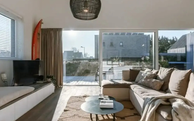 Stylish Holiday Home Close to the Beach