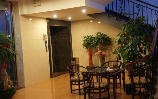 Meilun Boyue Hotel (Xiamen Railway Station Store)